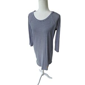 Women’s medium Michael kors logo striped dress